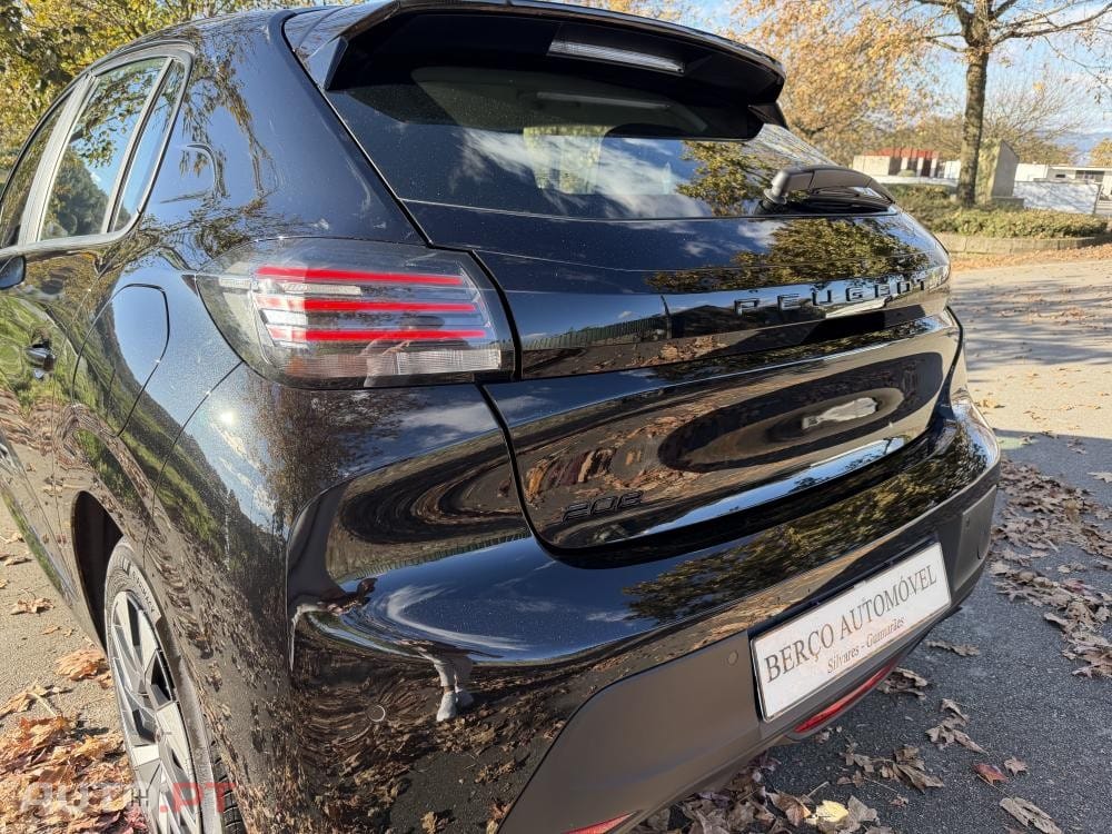 Peugeot 208 PureTech 75 Allure Pack