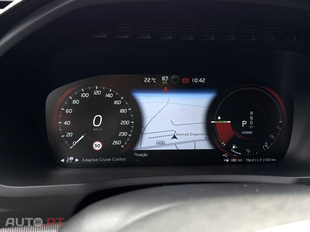Volvo XC90 2.0 T8 PHEV R-Design AWD
