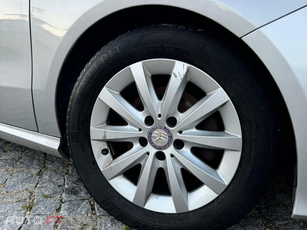 Mercedes-Benz A 180 d