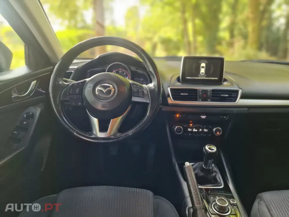 Mazda 3 1.5 Sky-D Excellence Pack Leather Navi