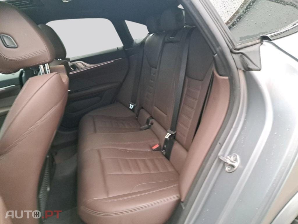 BMW i4 M50 xDrive Pack M 