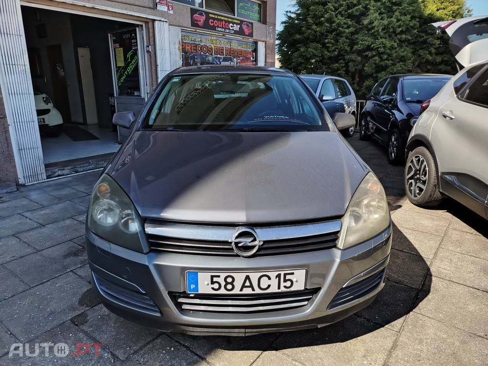 Opel Astra 1.3 CDTi Elegance
