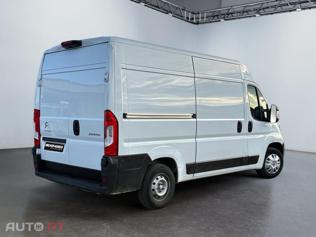 Citroen Jumper 2.2 BlueHDi 35 L2H2 Club