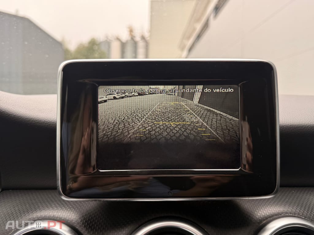 Mercedes-Benz A 200 CDI (BlueEFFICIENCY) 7G-DCT Style