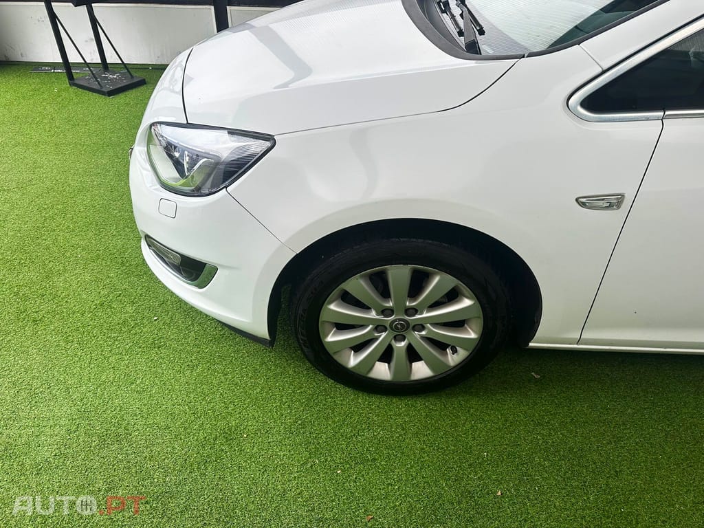 Opel Astra Sports Tourer Excite