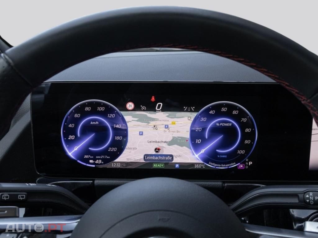 Mercedes-Benz EQA I.V.A DEDUTIVEL 300 4M AMG-Sport 