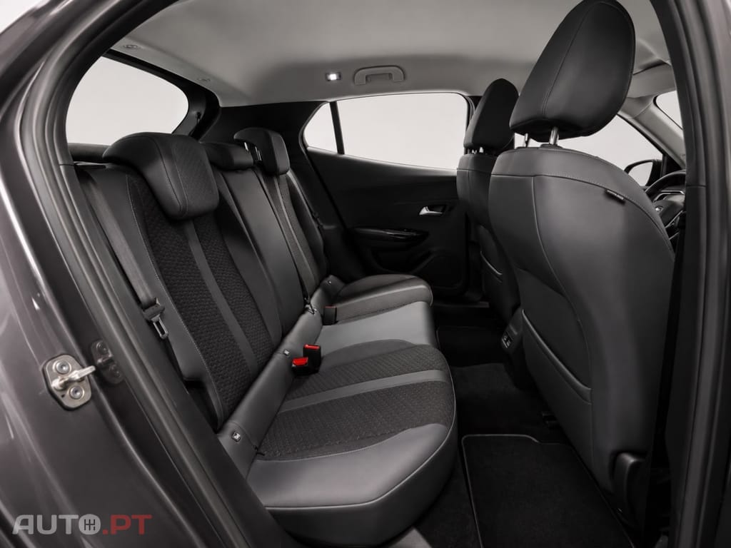 Peugeot 2008 Benzin 100 Allure