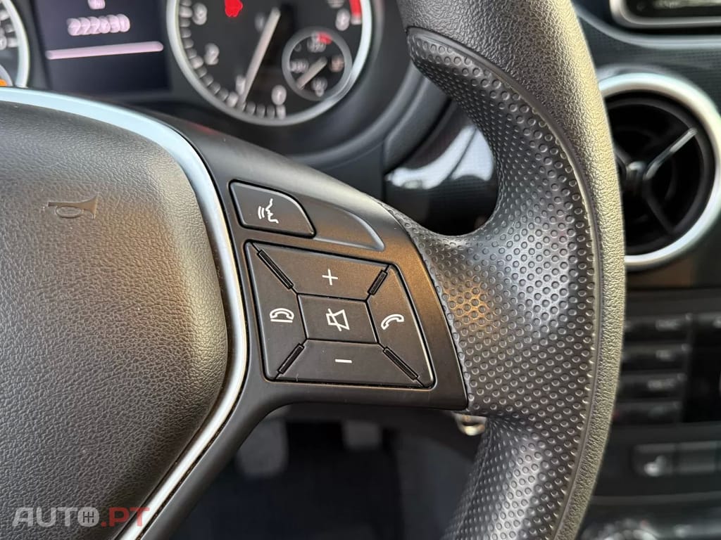 Mercedes-Benz B 180 Style