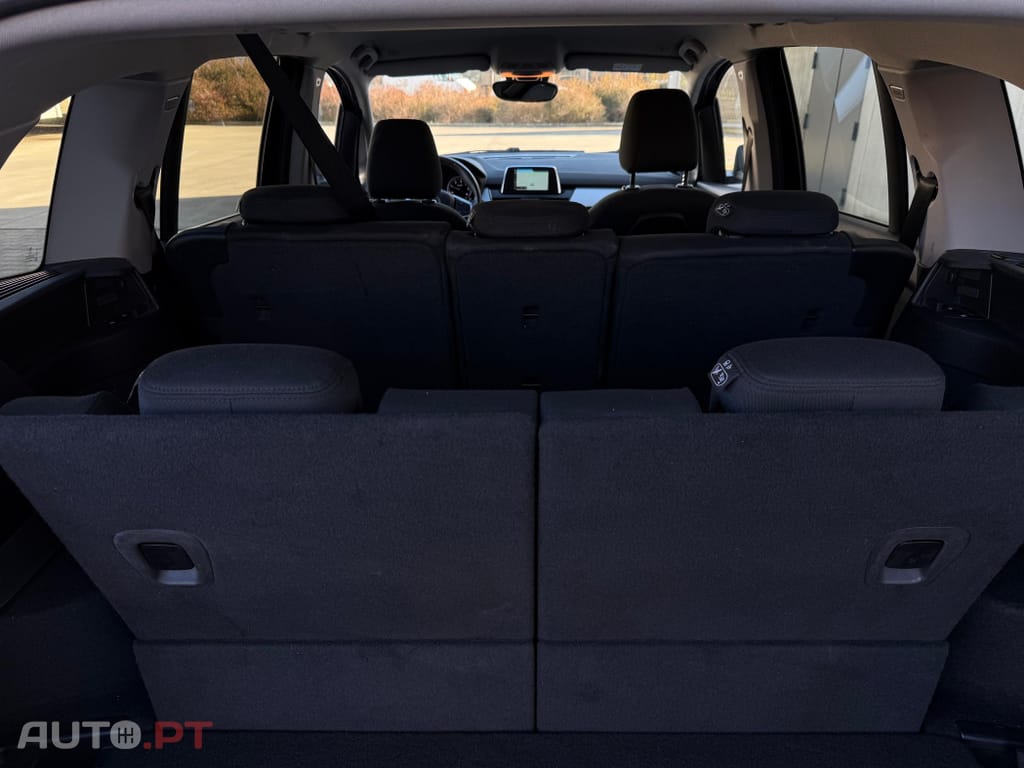BMW 216 d 7L Advantage Auto