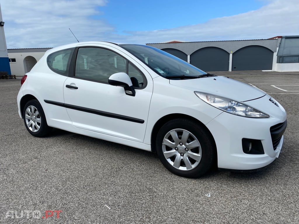 Peugeot 207 1.4 HDi