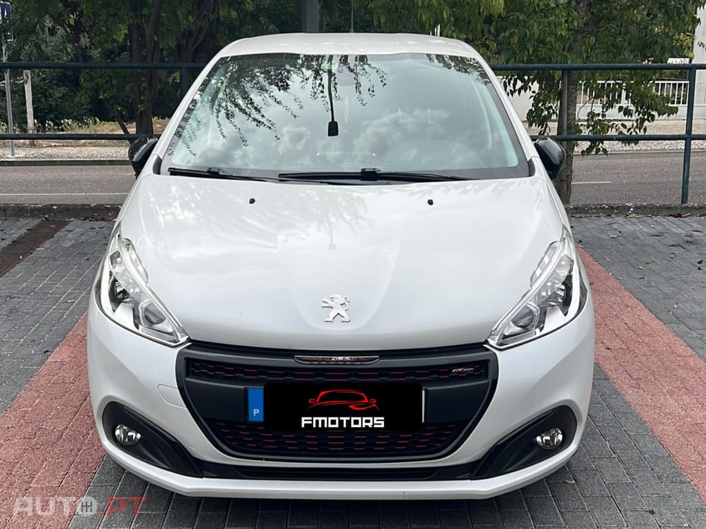 Peugeot 208 GT LINE