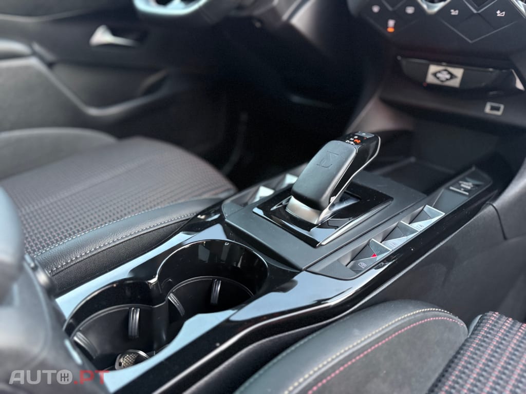 DS DS3 Crossback E-TENSE Performance Line