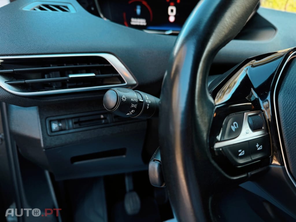 Peugeot 3008 1.5 BlueHDi Active Pack