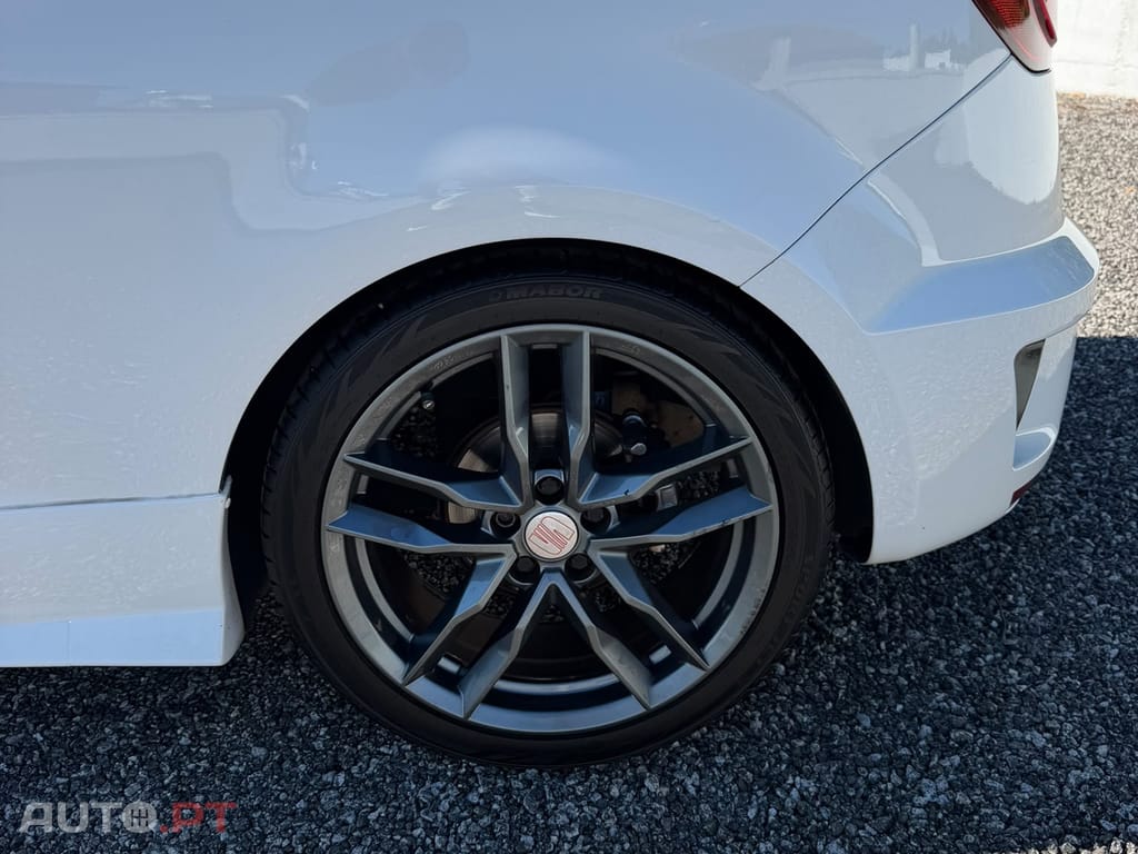 Seat Ibiza 1.4 TSi Cupra DSG