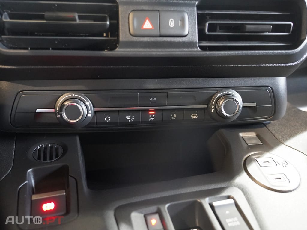 Peugeot E-Partner 50 kWh M Standard