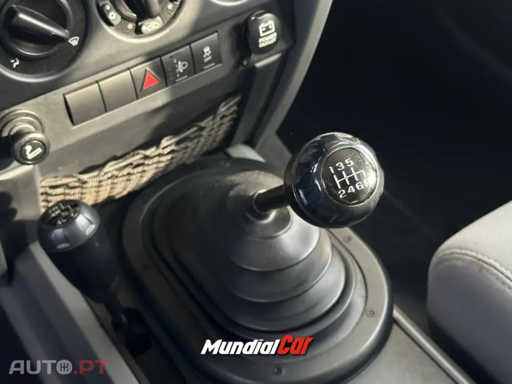 Jeep Wrangler 2.8 CRD Sahara AT