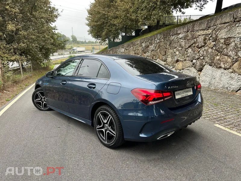 Mercedes-Benz A 250 e AMG Line