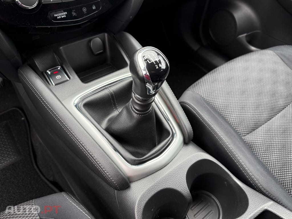 Nissan Qashqai 1.2 DIG-T N-Connecta