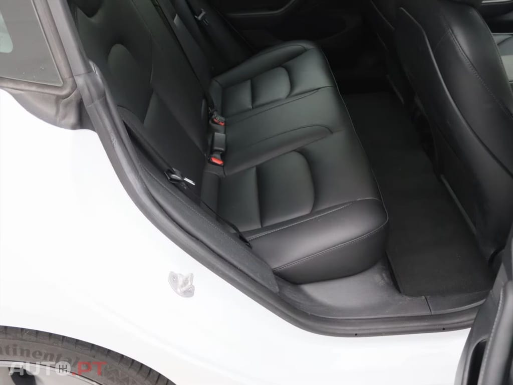 Tesla Model 3 Standard RWD Plus 90%