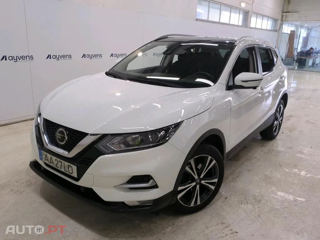 Nissan Qashqai 1.5 dCi N-Connecta J18