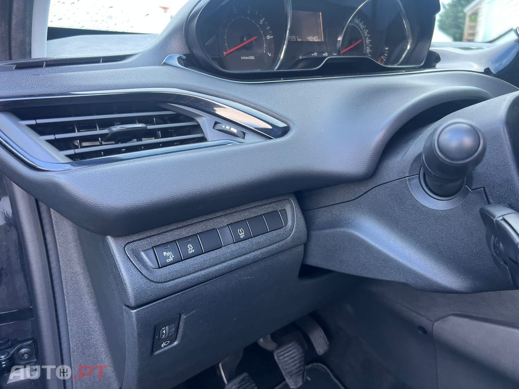 Peugeot 208 1.2 PureTech Active