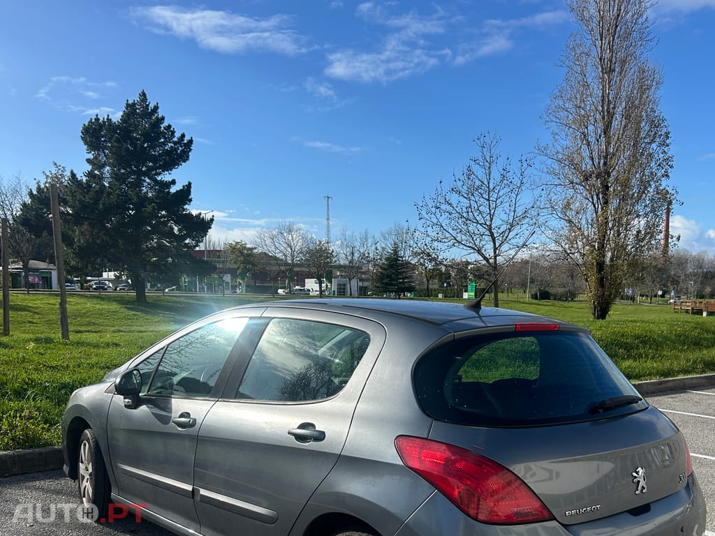 Peugeot 308 1.6 HDI 112cv