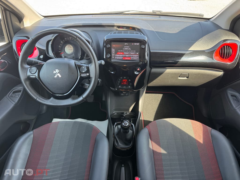 Peugeot 108 Outro