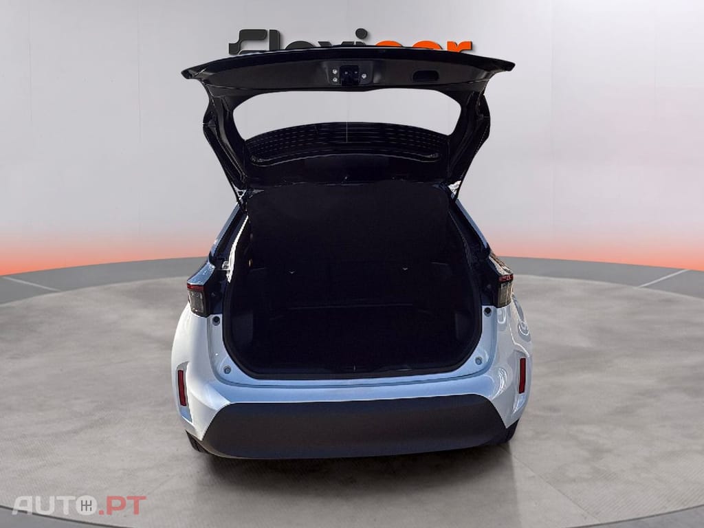 Toyota Yaris Cross 1.5 HDF Square Collection AWD