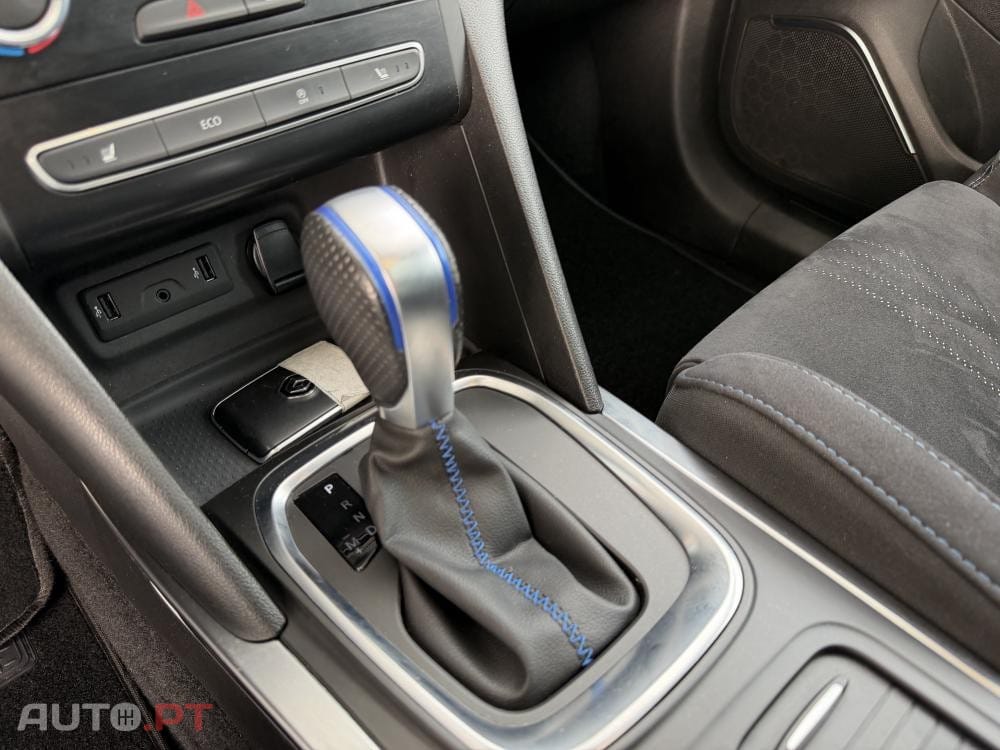 Renault Mégane ENERGY TCe 140 EDC GT-LINE