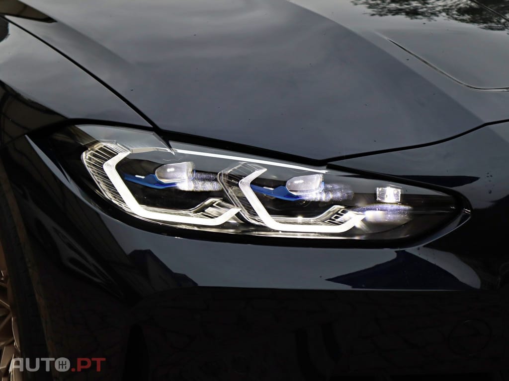BMW M4 Competition Pack 50 anos M