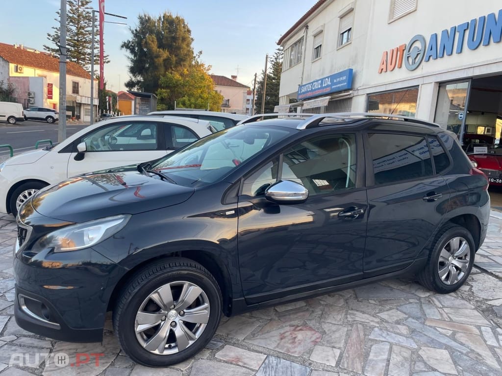 Peugeot 2008 1.2 PureTech Active