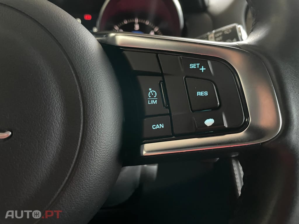 Jaguar F-Pace 2.0 i4D R-Sport Aut.