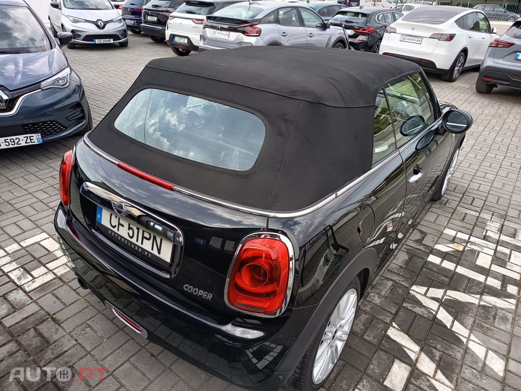 MINI Cabrio Cooper Premium Resolute Edition Auto