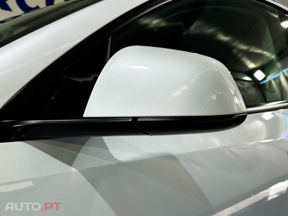 Tesla Model Y Long Range Dual Motor AWD
