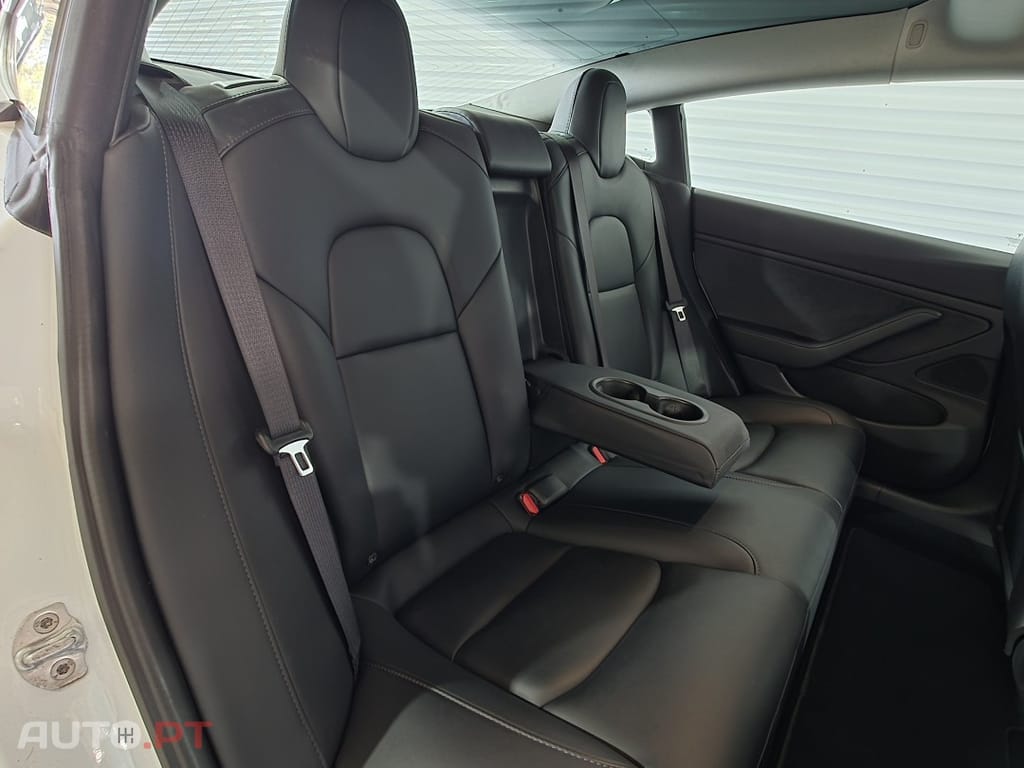 Tesla Model 3 Long Range Tração Integral