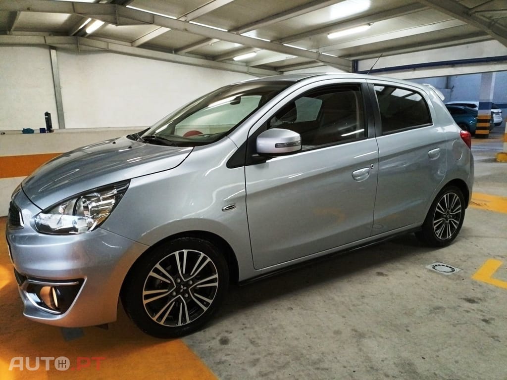 Mitsubishi Space Star 1.2 Intense Connect Edition