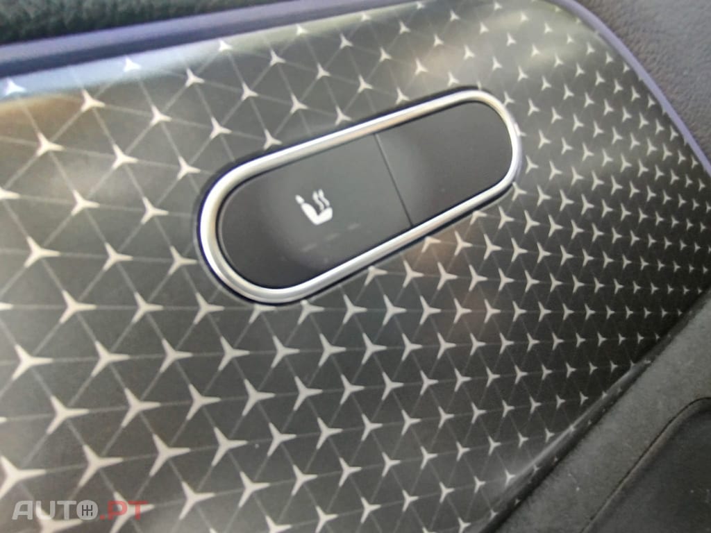 Mercedes-Benz EQA 250+ AMG Line