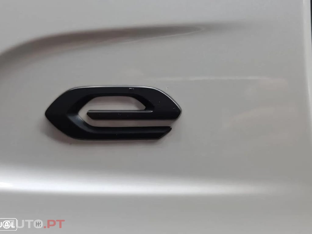 Peugeot E-208 50 kWh Active Pack