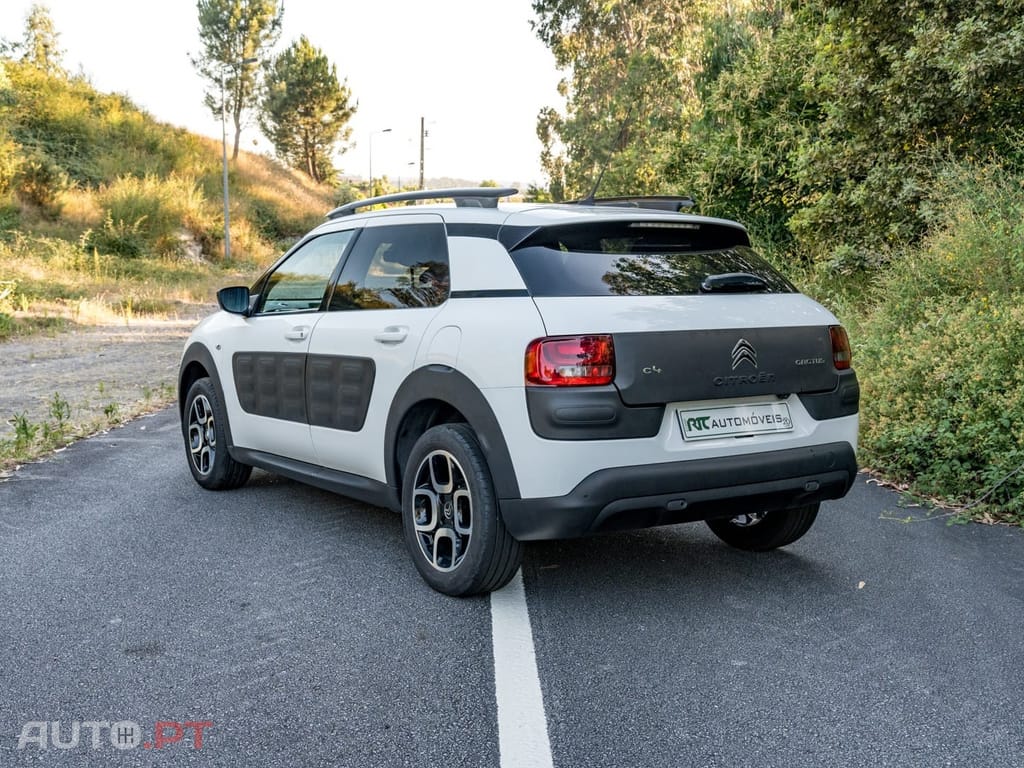 Citroen C4 Cactus 1.2 PureTech Shine