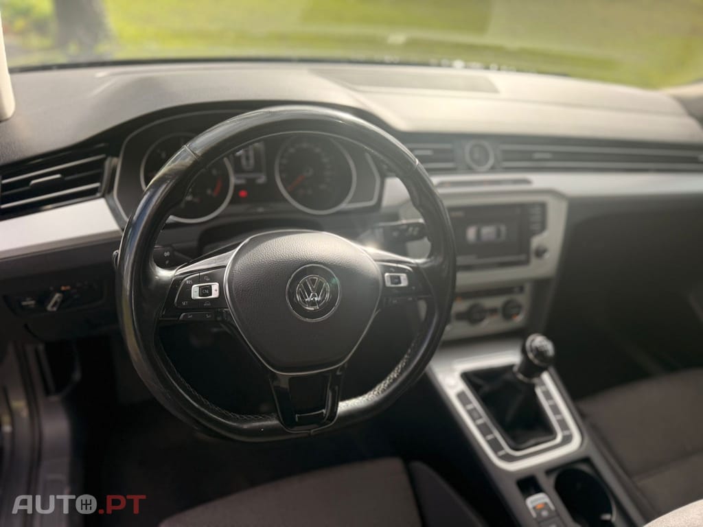 Volkswagen Passat 1.6 TDi Confortline