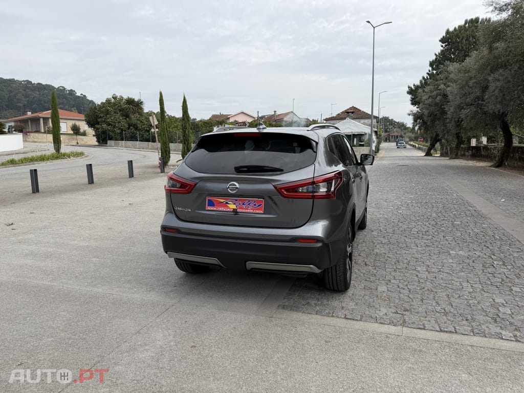Nissan Qashqai 1.5 dCi N-Connecta
