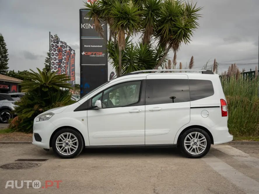 Ford Tourneo 1.0 EcoBoost Ambiente