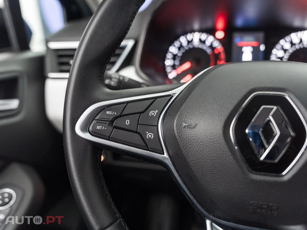 Renault Clio 1.0 TCe Evolution Bi-Fuel