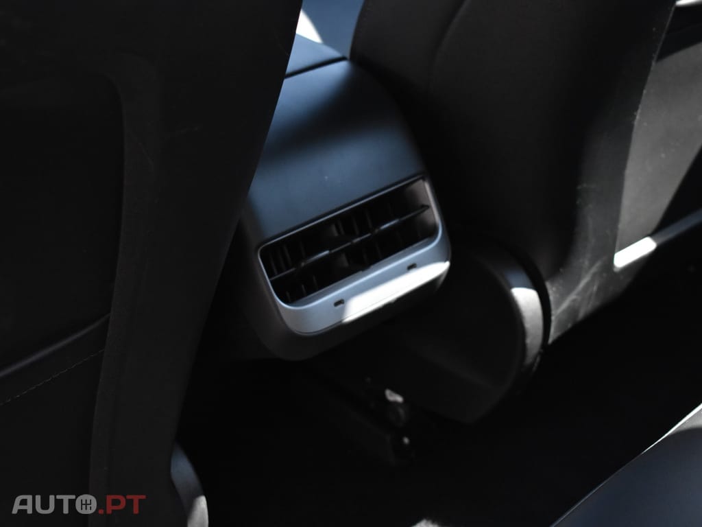 Tesla Model 3 Standard RWD Plus