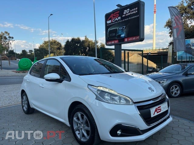 Peugeot 208 1.6 BlueHDi Style