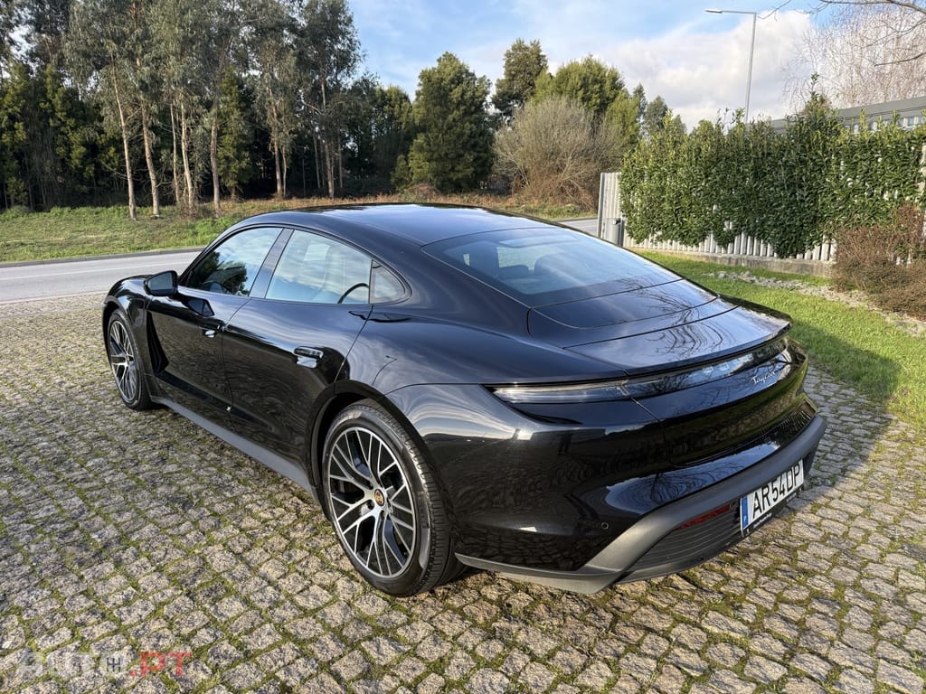 Porsche Taycan Performance Plus
