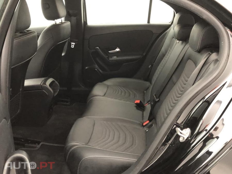 Mercedes-Benz A 250 e 8G-DCT Style Line