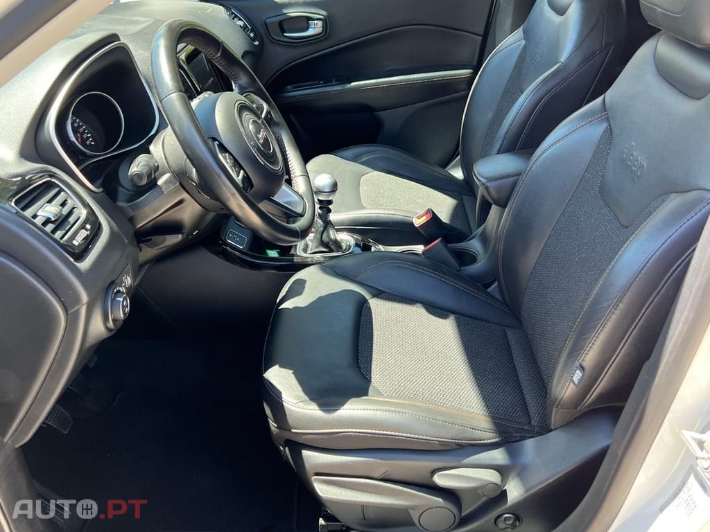 Jeep Compass 1.6 M-Jet Limited
