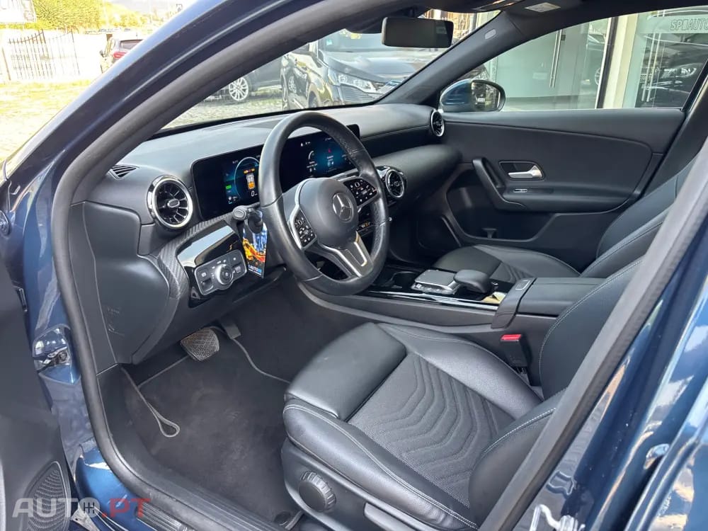 Mercedes-Benz A 250 e Style Plus