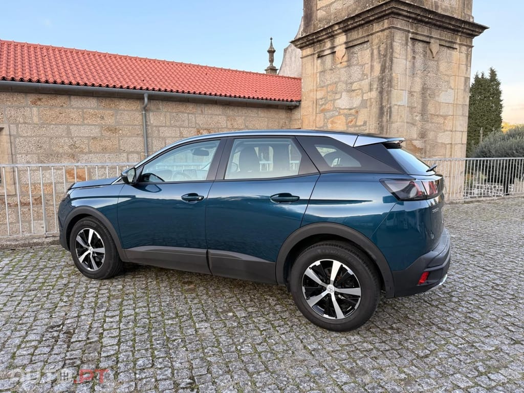 Peugeot 3008 1.5 BlueHDi Active